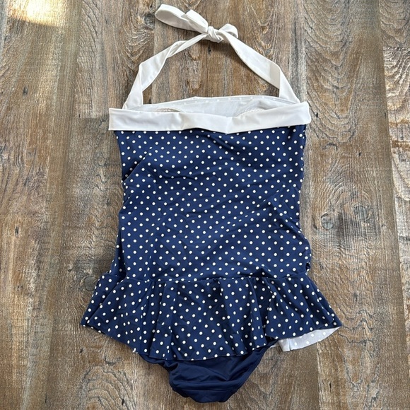 🎉HOST PICK 🎉LAUREN Ralph Lauren | Polk a Dot Pin Up One Piece Swimsuit - Picture 3 of 9